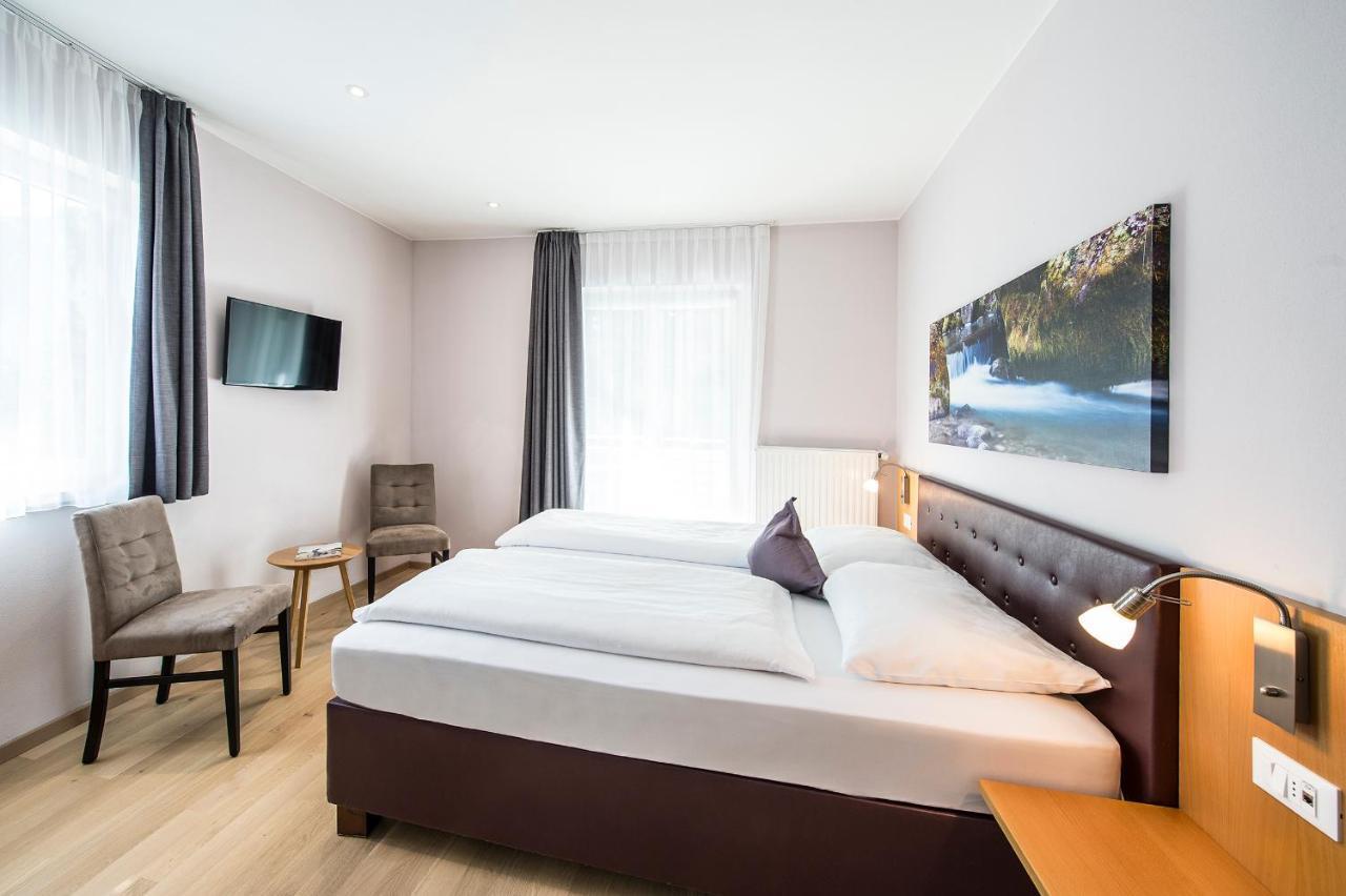 Hotel Jardis (Adults Only) Lana Exterior photo
